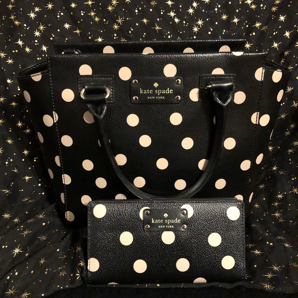 Black and Pink Kate Spade ♠️ Set. Gently used.